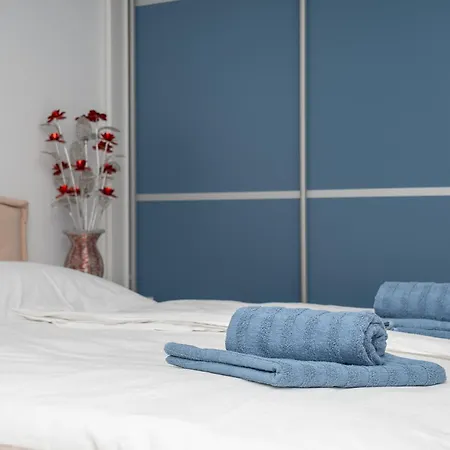 Mlinarevic - Beachfront Apartment Apartment *