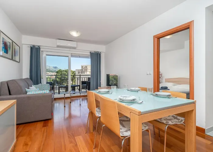 Apartment Beachfront Mlinarevic Makarska