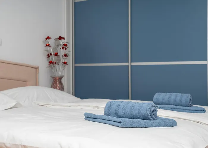 Beachfront Mlinarevic Apartment *