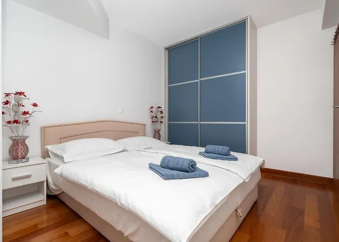 Beachfront Mlinarevic Apartment